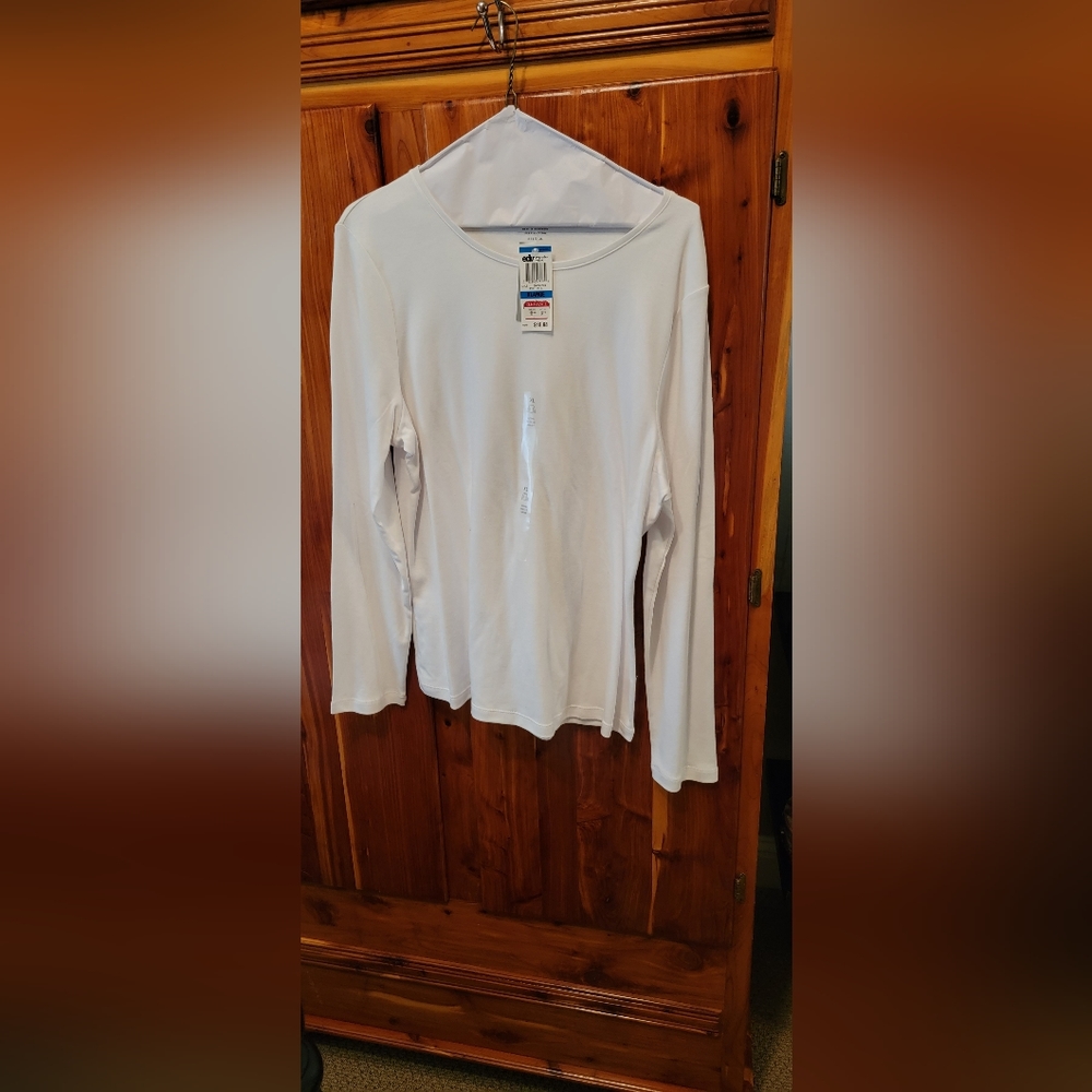 Long sleeve casual top